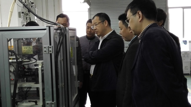 杨齐总裁到J9集团深圳分公司调研